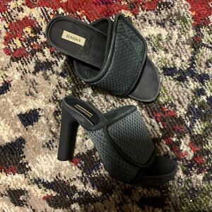 Yeezy Season 6 Padded Mules